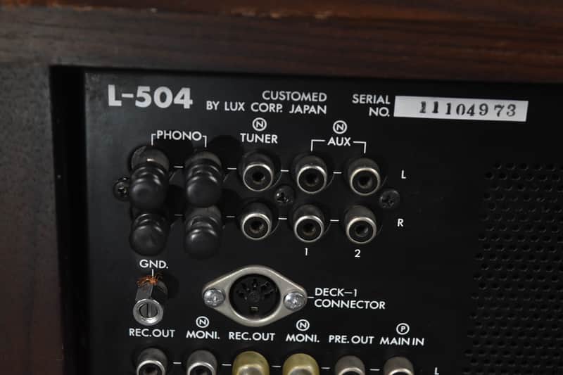Luxman L-504 Solid State Stereo Integrated Amplifier in Very Good