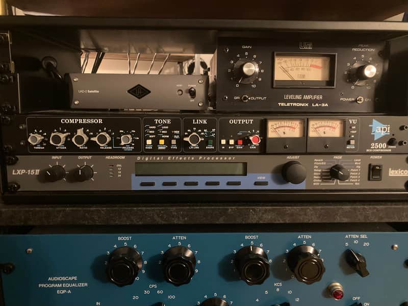 API 2500 Stereo Bus Compressor