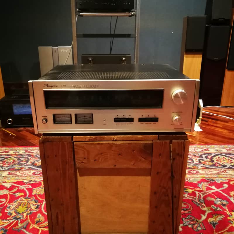 Accuphase T-101 Super Tuner  1974 image 1