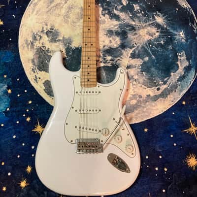 Fender STRATOCASTER PLAYER SERIES 2022 - OLYMPIC WHITE image 1