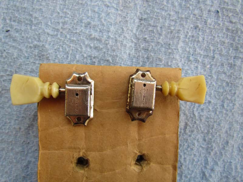 Vintage 1960's Kluson Single Line Double Ring Tuning Machines Fits 60's Gibson ES-335 Kluson Single Line Double Ring Tuners Set Of 2-1 Bass 1 Treble image 1