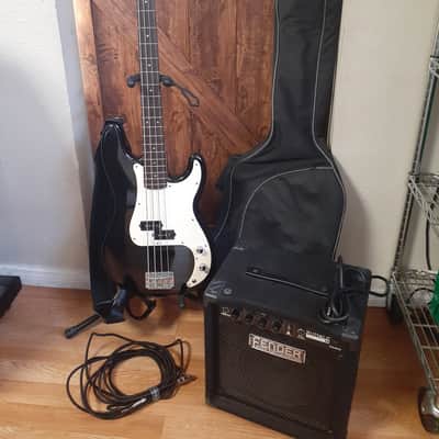 Squier Affinity Precision Bass Original P Bass Bundle Fender Rumble 15 Amp image 1