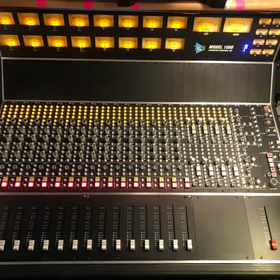 API 1608 MKI Console Unloaded 2017 image 2