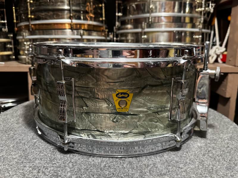 Ludwig 13" Porto Pak Snare Drum in Sky Blue Pearl image 1