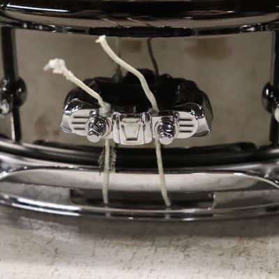 Ludwig Universal Black Brass 7x13 Snare Drum image 6