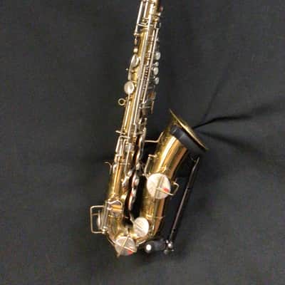 Buescher 1924 Eb Alto Saxophone serial 161267 image 2