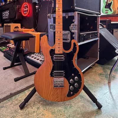 Peavey T-60 with Maple Fretboard 1978 - 1988 - Natural image 1