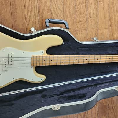 Fender 1983 Precision Bass image 15