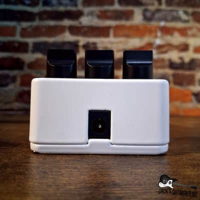 JHS Pedals 3 Series Ring Modulator *NEW* (2026 - White) image 6