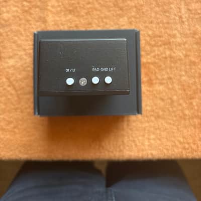 Walrus Audio Canvas Stereo Dual Line Isolator Direct Box 2022 - Present - Black w/ Rainbow Graphic image 4