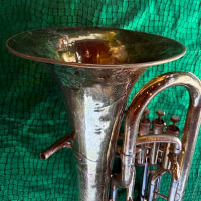 Yamaha YEP-321 4 Valve Euphonium - Lacquer image 18