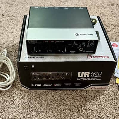 Steinberg UR22 USB 2.0 Audio Interface 24-bit/192kHz D-PRE, 2 Channels image 1