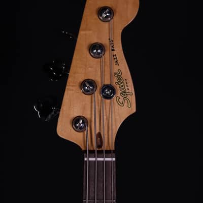 Squier Classic Vibe '60s Jazz Bass, Laurel FB, 3-Color Sunburst image 9