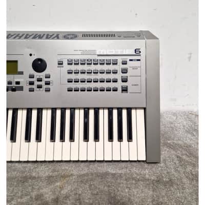 Yamaha Motif6 - Musical Keyboards - Silver - Fair image 12