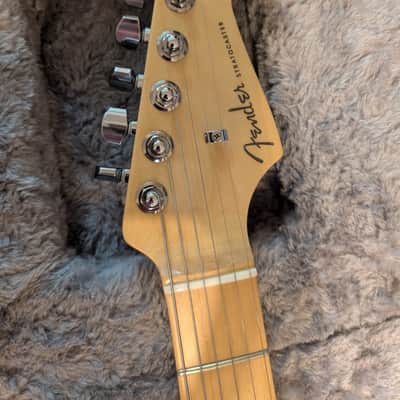 Fender American Elite Stratocaster Electric Guitar image 5