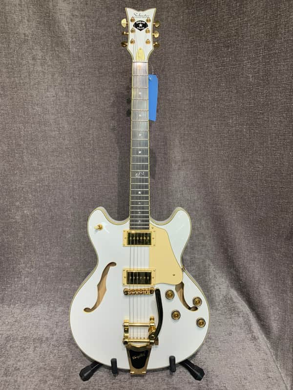 Schecter Robin Zander Signature “Dream Police” Corsair White w/OHSC image 1