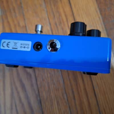 MXR JHM3EHT Experience Hendrix Uni-Vibe 2010s - Blue image 5