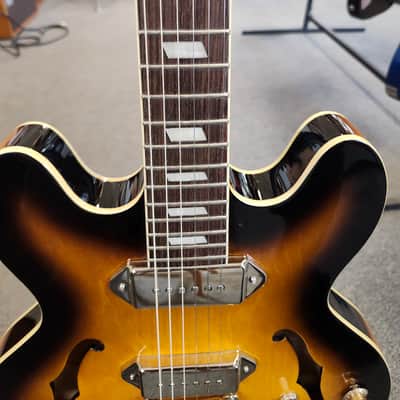 Used 2010 Epiphone Casino Reissue (2005 - 2022) - Sunburst with Epiphone Case image 9
