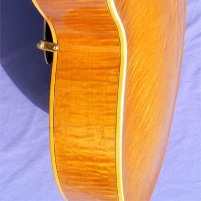 1959 Merle Travis Custom NAMM Show Super 400: 'Super Bee' image 7