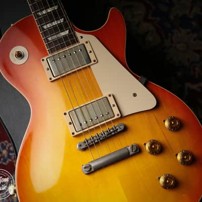 Gibson USA Custom Shop 58' R8 Reissue Les Paul Washed Cherry Sunburst image 15