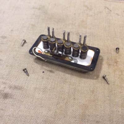 Vintage DeArmond  Dynasonic Guitar Pickup 1960's White Rare Guild Gretsch Microfrets Premier image 7