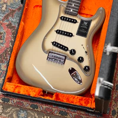 2024 Fender 70th Anniversary Vintera II Stratocaster - Antigua image 15