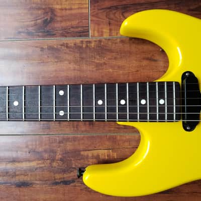 BC Rich ST III  1988 Neon Yellow image 6