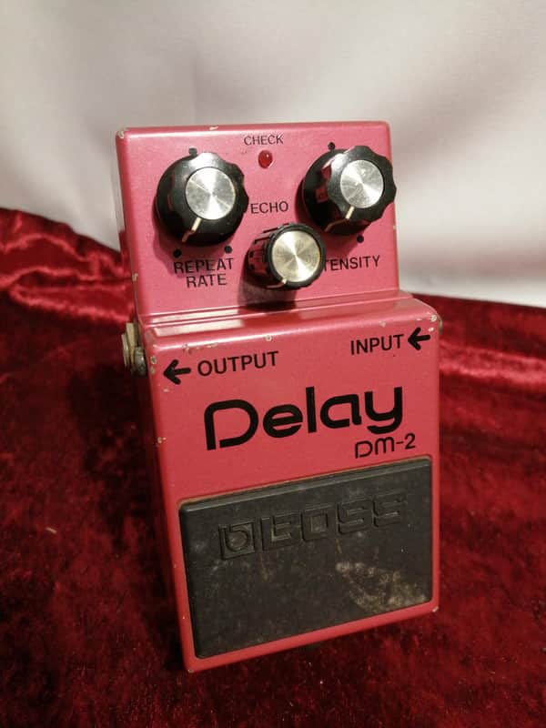 Boss DM-2