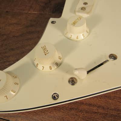 Unbranded Loaded Strat Pickguard 3 Single Coil PUs White NEVER USED LIKE NEW image 3