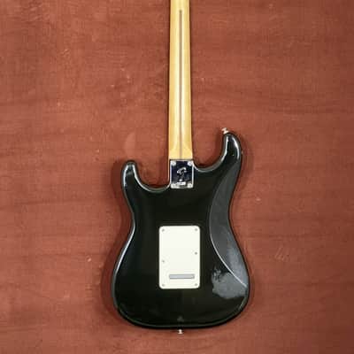 Fender Player Series Stratocaster 2020 - Black image 8