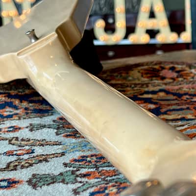 1982 Gibson Flying V Alpine White image 21