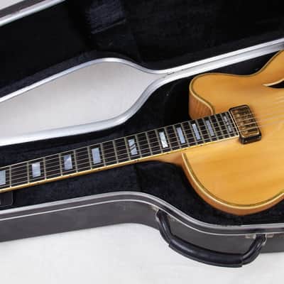 2001 HOFNER Jazzica Custom Archtop Guitar, Blonde Flamed Maple, w/Original Hofner Floating PUP, Hofner Hardshell Case image 22