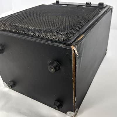 Radio Shack - Realistic MPS-20 Portable Amplified Speaker System - Black image 14