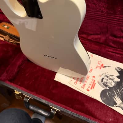 Phantom guitars T style electric guitar - White image 9