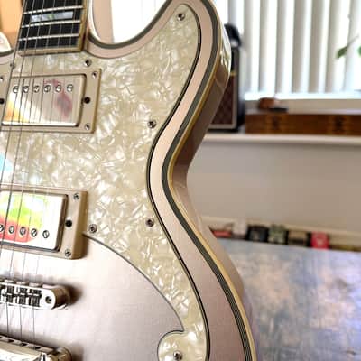 D'Angelico Deluxe Brighton Double Cut Desert Gold 2021, With Hard Case and Free Shipping image 4