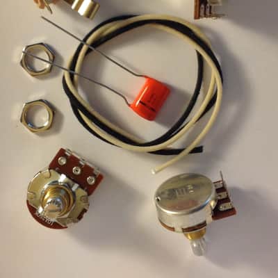 Wiring Harness Kit For J Bass Bourns Knurled Pots .1uf 225P Orange Drop Cap image 1
