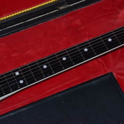 Hagstrom Hagström De Luxe Batman=real vintage1960=seen in J.Jarmusch's film 'Only Lovers Left Alive' image 15