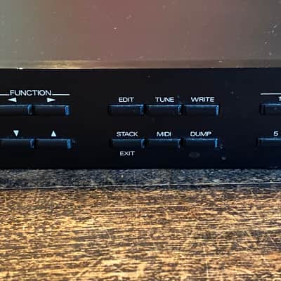 Roland P-330 #2 Digital Piano Rackmount Sound Module image 4