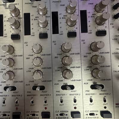Vestax PMC-55 Professional 4-Channel DJ Club Mixer - Fully Working - Boxed - UK PSU image 5