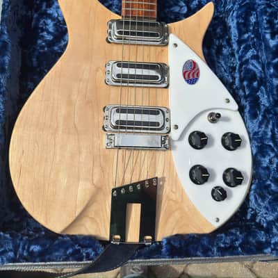 Rickenbacker 350V63 Liverpool 2024 - MapleGLo image 1