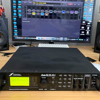 Fractal Audio AXE FX II XL+ 2018 - Black image 2