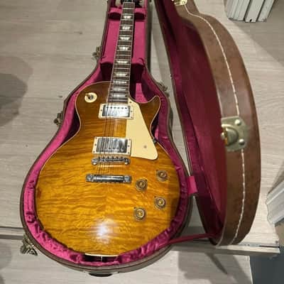 Gibson Custom Shop True Historic '59 Les Paul Reissue 2015 - 2016 - Aged Vintage Cherry Sunburst image 3