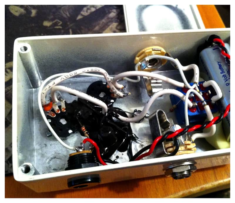 初期ハンドワイヤーLovepedal Death of a Vox完全再現 Lovepedal Death of Vox Handwiredのレビュー - へたれマカー日記