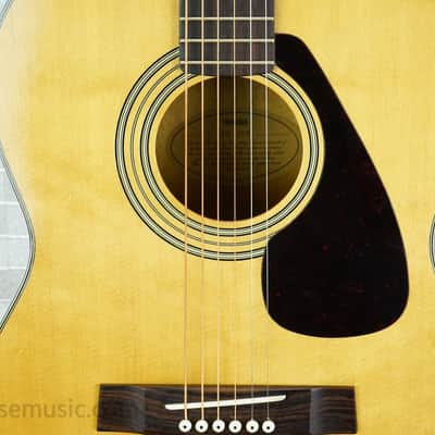 Yamaha F325 Dreadnought Acoustic Guitar - Natural image 5