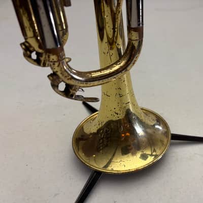 Yamaha YTR-232 Bb Trumpet – Japan Made – Original Case & Bach 7C Mouthpiece image 19