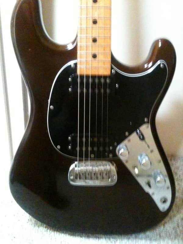 MusicMan Sabre II 1978, color sable. image 1
