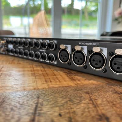 Universal Audio Apollo 8 QUAD Firewire Audio Interface 2012 - Present - Silver image 4