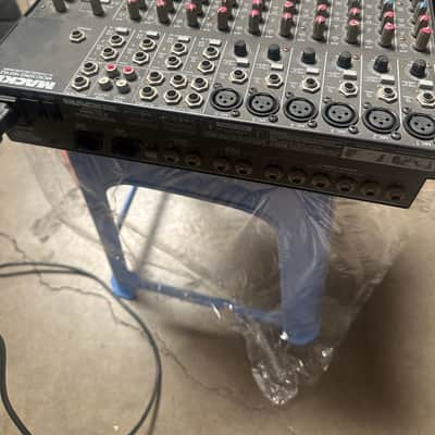 Mackie 1402- VLZ console mixer image 3