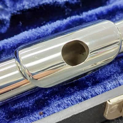 W.T. Armstrong Model 104 Student Flute Closed Hole C Foot w/ Original Case image 9