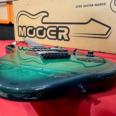 Mooer Guitars MSC 31 PRO Green Burst   2025 image 14